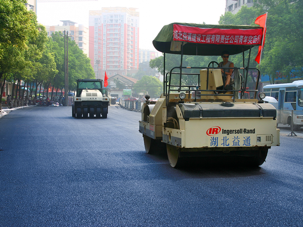 瀝青碾壓設(shè)備
